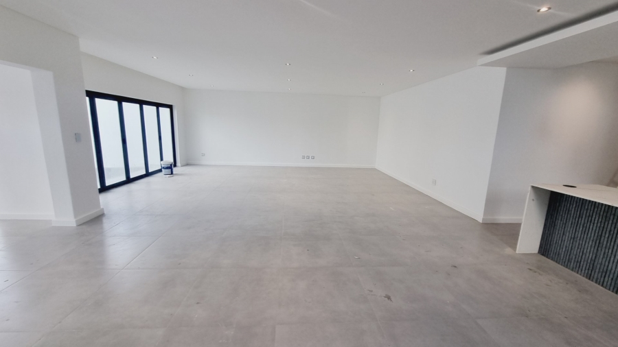 4 Bedroom Property for Sale in Sandown Western Cape